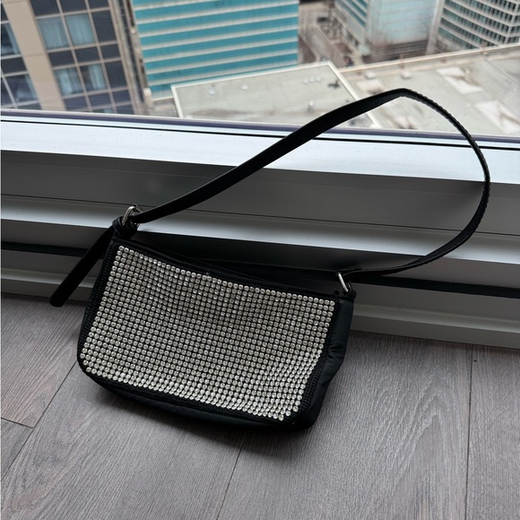 Elegant Black and Silver Women's Bag - Picture 1 of 2